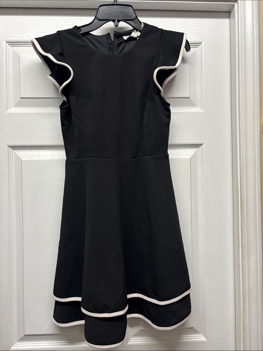 She + Sky Ruffle Sleeve Fit & Flare Black & White Piping Trim Dress Small New